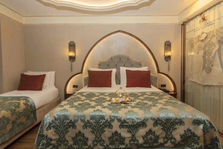 Deluxe Triple Rooms