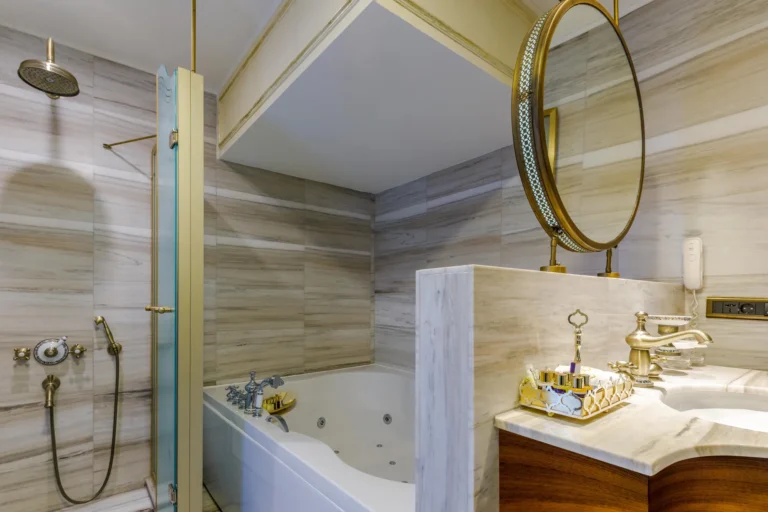 Royal Suite