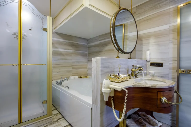 Royal Suite