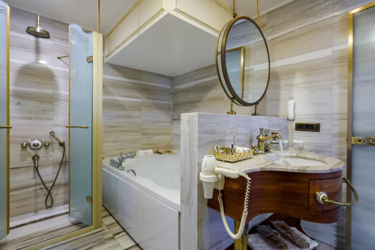 Royal Suite