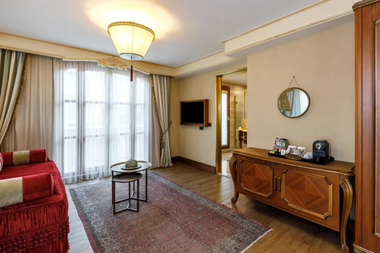Royal Suite